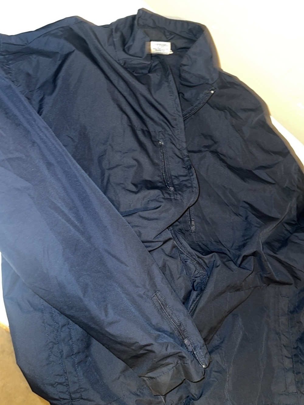 Reebok women Dark Blue Lightweight Windbreaker Jacket